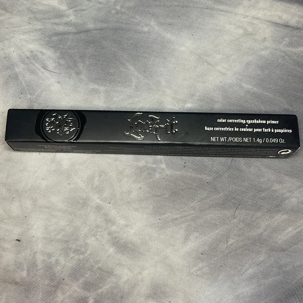 KVD Light Lock-It Color Correcting Eyeshadow Primer